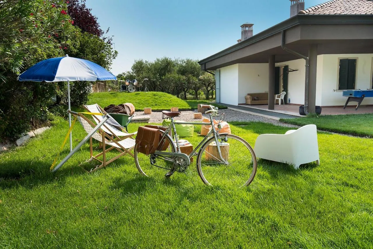 Gabanel Bike Hostel Bussolengo 0*,  Italia